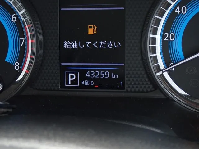 ルークス(ニッサン)の車両写真