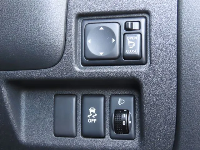 マーチ（ニッサン）の車両写真