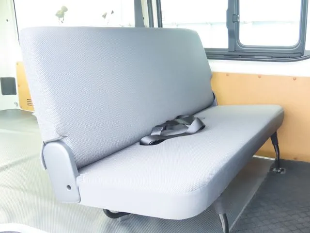 ハイエースバン　２ＷＤ（トヨタ）の車両写真