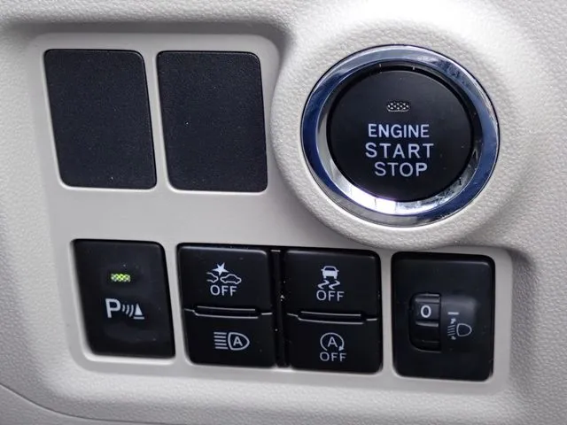 パッソ(トヨタ)の車両写真