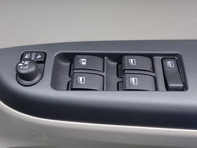 パッソ(トヨタ)の車両写真