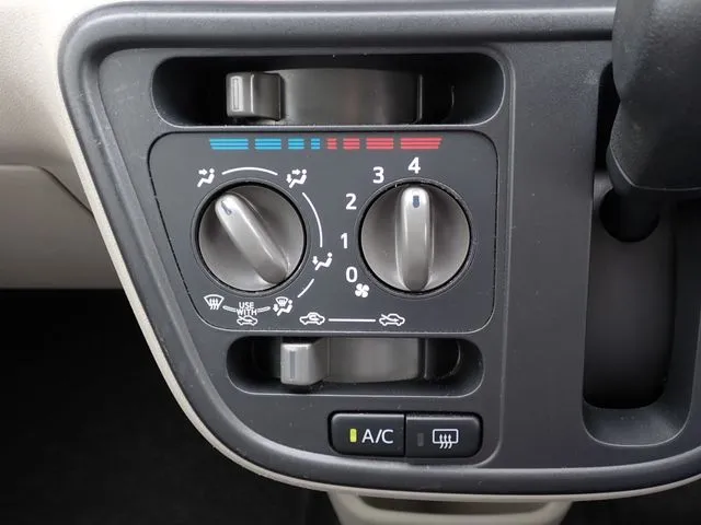パッソ(トヨタ)の車両写真