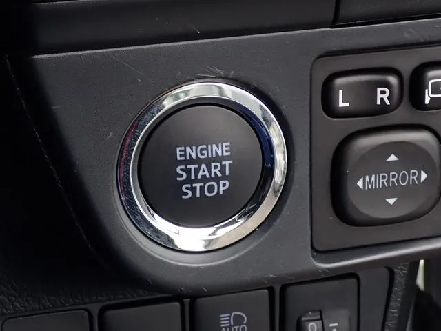 カローラアクシオ(トヨタ)の車両写真