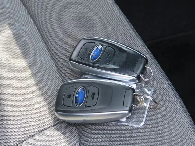クロストレック(スバル)の車両写真