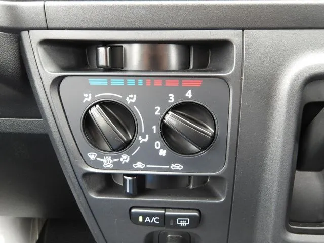 ハイゼットカーゴ　４ＷＤ（ダイハツ）の車両写真