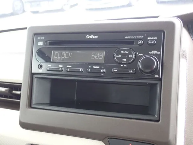 N BOX(ホンダ)の車両写真