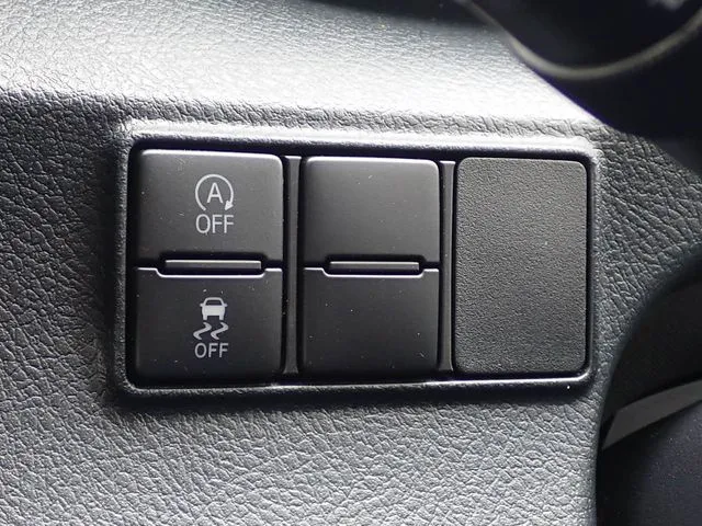 シエンタ(トヨタ)の車両写真