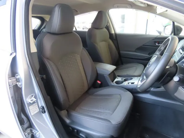 クロストレック(スバル)の車両写真