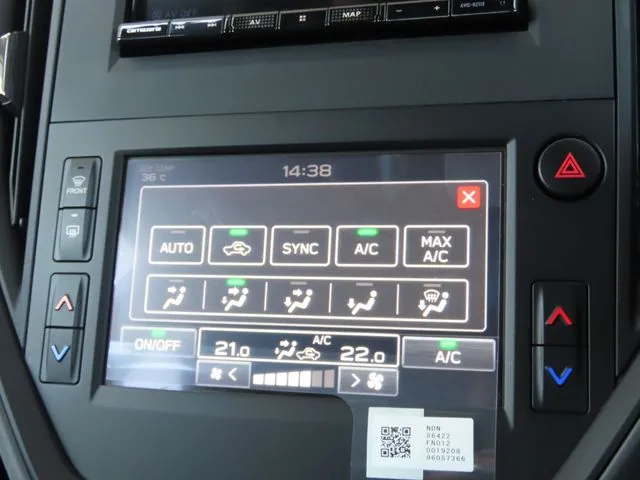 クロストレック(スバル)の車両写真