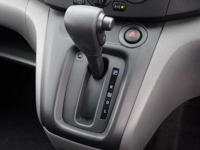 ＮＶ２００バネットバン（ニッサン）の車両写真