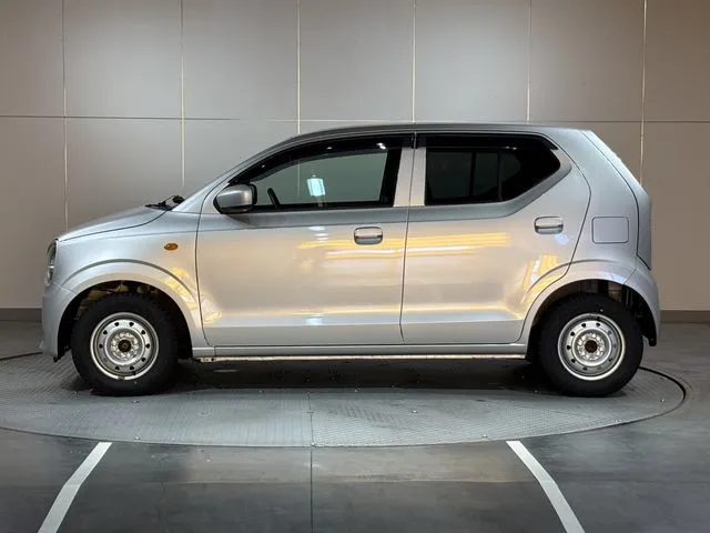 スズキ　アルト　４ＷＤ