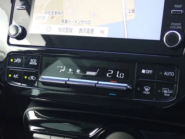 プリウス（トヨタ）の車両写真