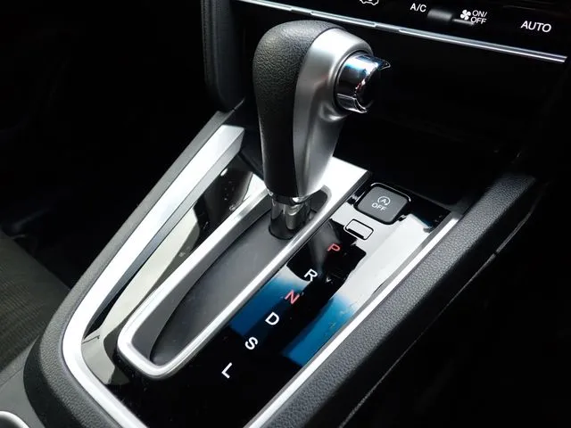 シャトル(ホンダ)の車両写真