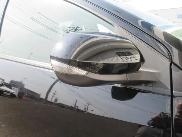 ヤリス（トヨタ）の車両写真