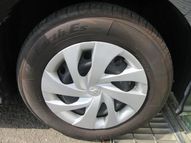 ヤリス（トヨタ）の車両写真