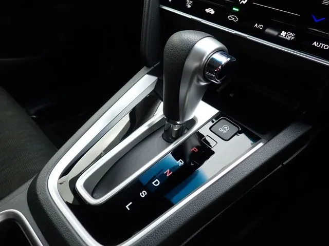 シャトル(ホンダ)の車両写真
