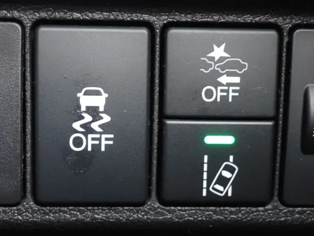 シャトル(ホンダ)の車両写真
