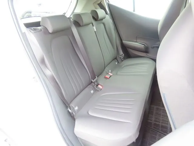 アクア(トヨタ)の車両写真