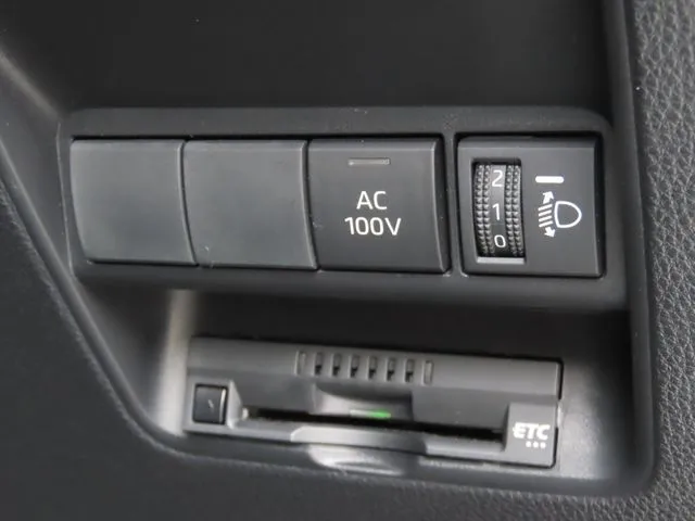 アクア(トヨタ)の車両写真
