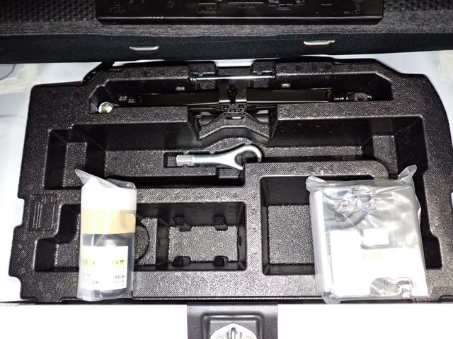 ダイハツ　ミラ　イース