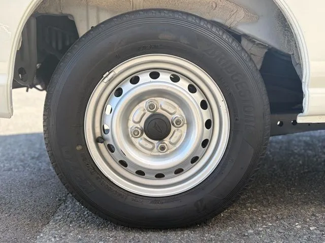 ダイハツ　ハイゼットカーゴ