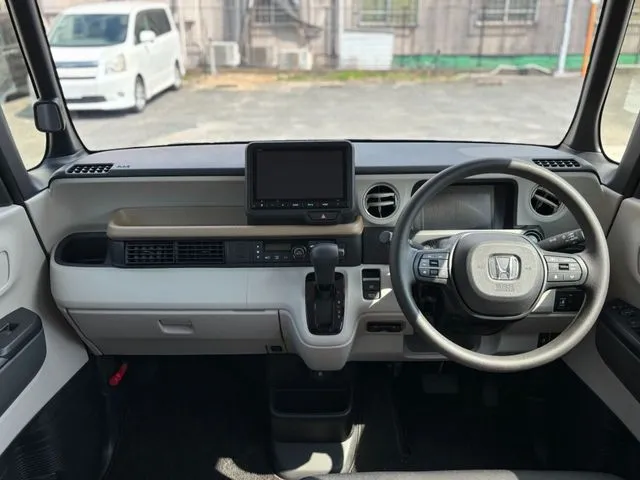 ホンダ　Ｎ　ＢＯＸ