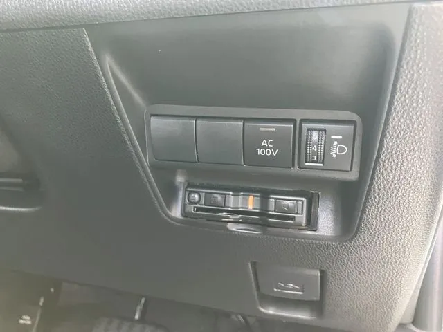 アクア(トヨタ)の車両写真