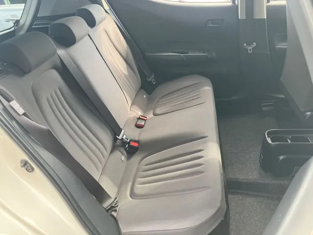 アクア(トヨタ)の車両写真