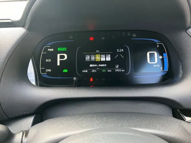 アクア(トヨタ)の車両写真