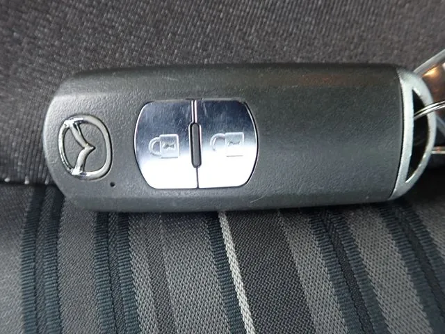マツダ　ＭＡＺＤＡ２