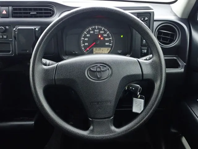 トヨタ　プロボックスバン　２ＷＤ