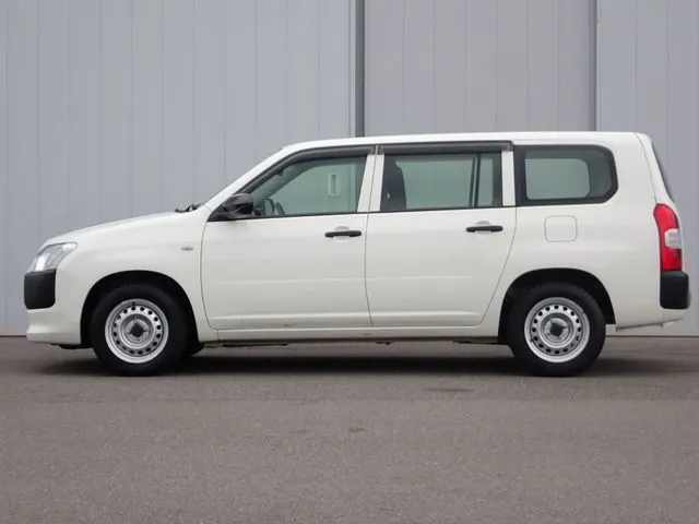 トヨタ　プロボックスバン　２ＷＤ