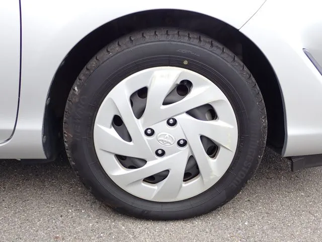 トヨタ　アクア