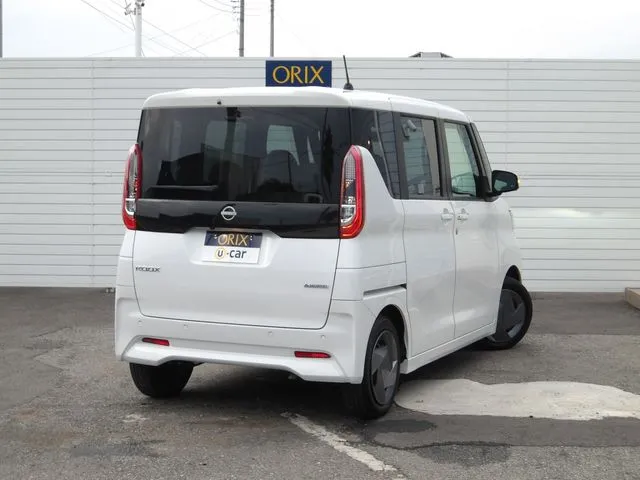 ニッサン　ルークス