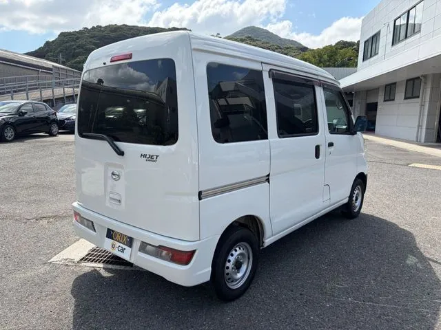 ダイハツ　ハイゼットカーゴ