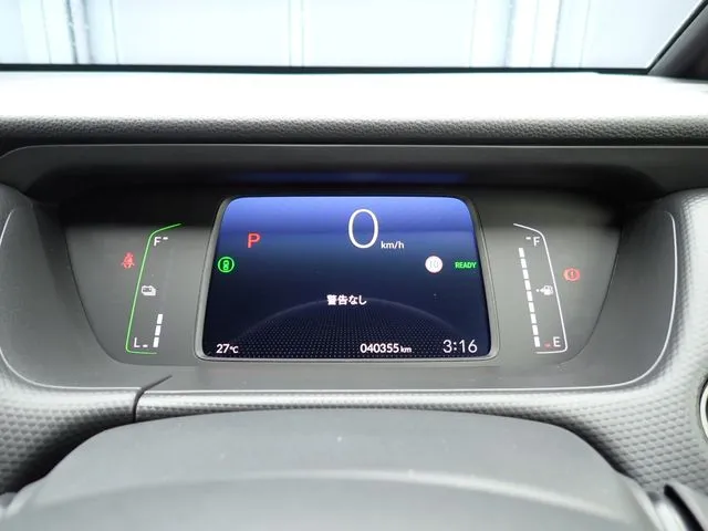 フィット　ｅ：ＨＥＶ（ホンダ）の車両写真