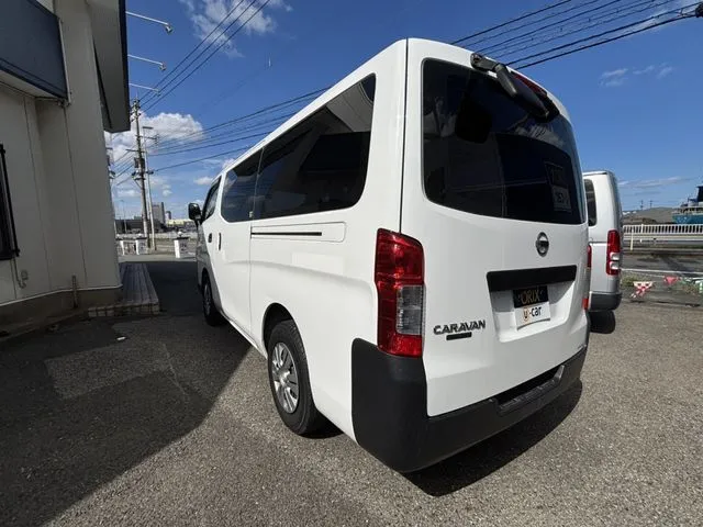 ニッサン　ＮＶ３５０キャラバン　１．２５ｔ