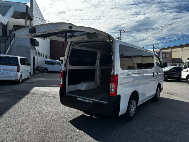 ニッサン　ＮＶ３５０キャラバン　１．２５ｔ
