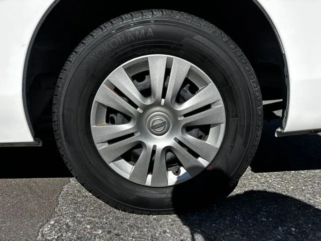 ニッサン　ＮＶ３５０キャラバン　１．２５ｔ
