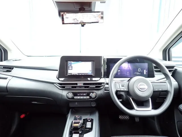 ノート（ニッサン）の車両写真