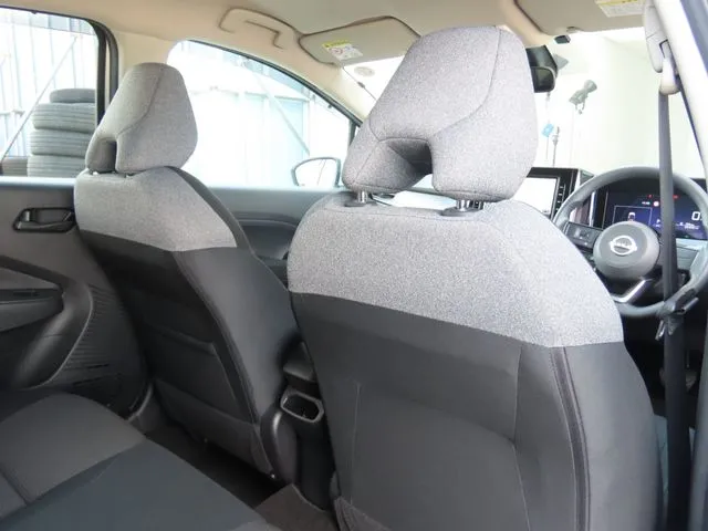 ノート（ニッサン）の車両写真
