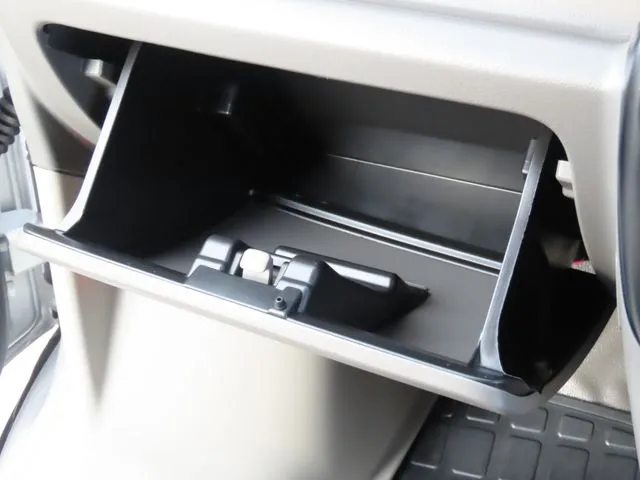 ミニキャブバン(ミツビシ)の車両写真