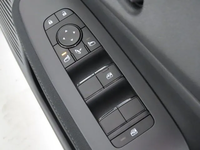 ノート(ニッサン)の車両写真
