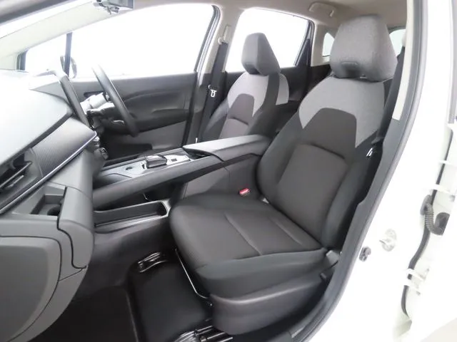 ノート(ニッサン)の車両写真
