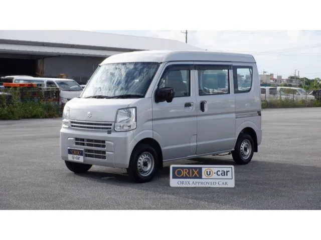 エブリイバン（スズキ）の車両写真