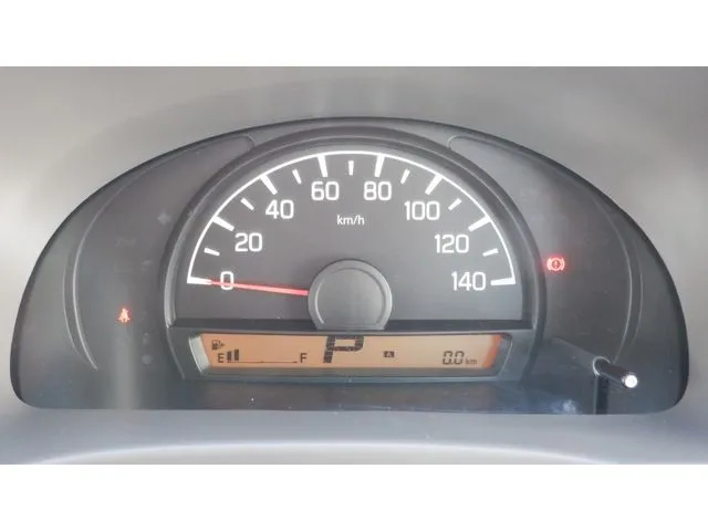 エブリイバン（スズキ）の車両写真