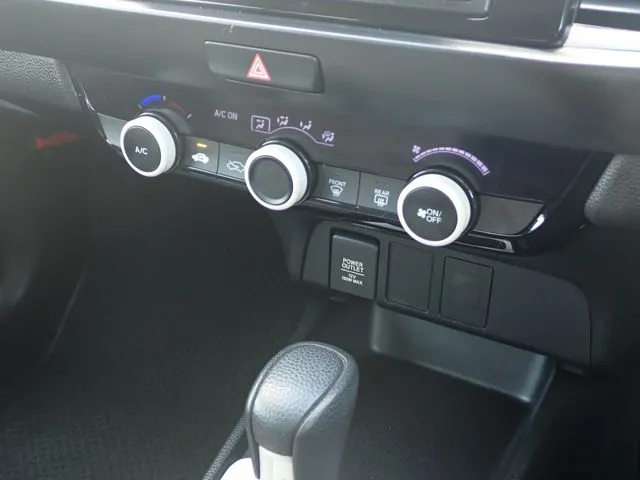 フィット（ホンダ）の車両写真