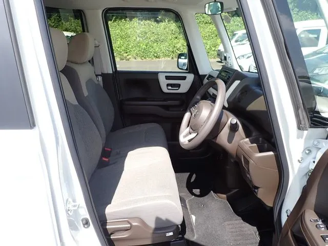 ホンダ　Ｎ　ＢＯＸ