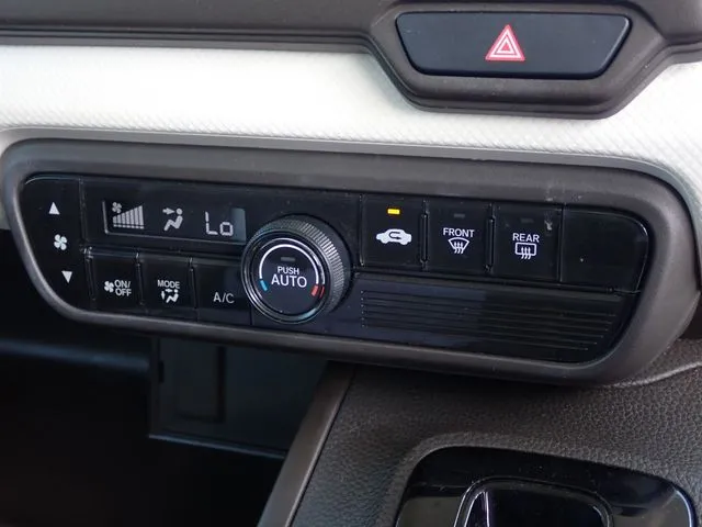 ホンダ　Ｎ　ＢＯＸ