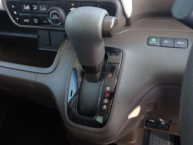ホンダ　Ｎ　ＢＯＸ